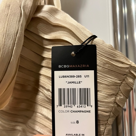 BCBG evening gown - Picture 4 of 4